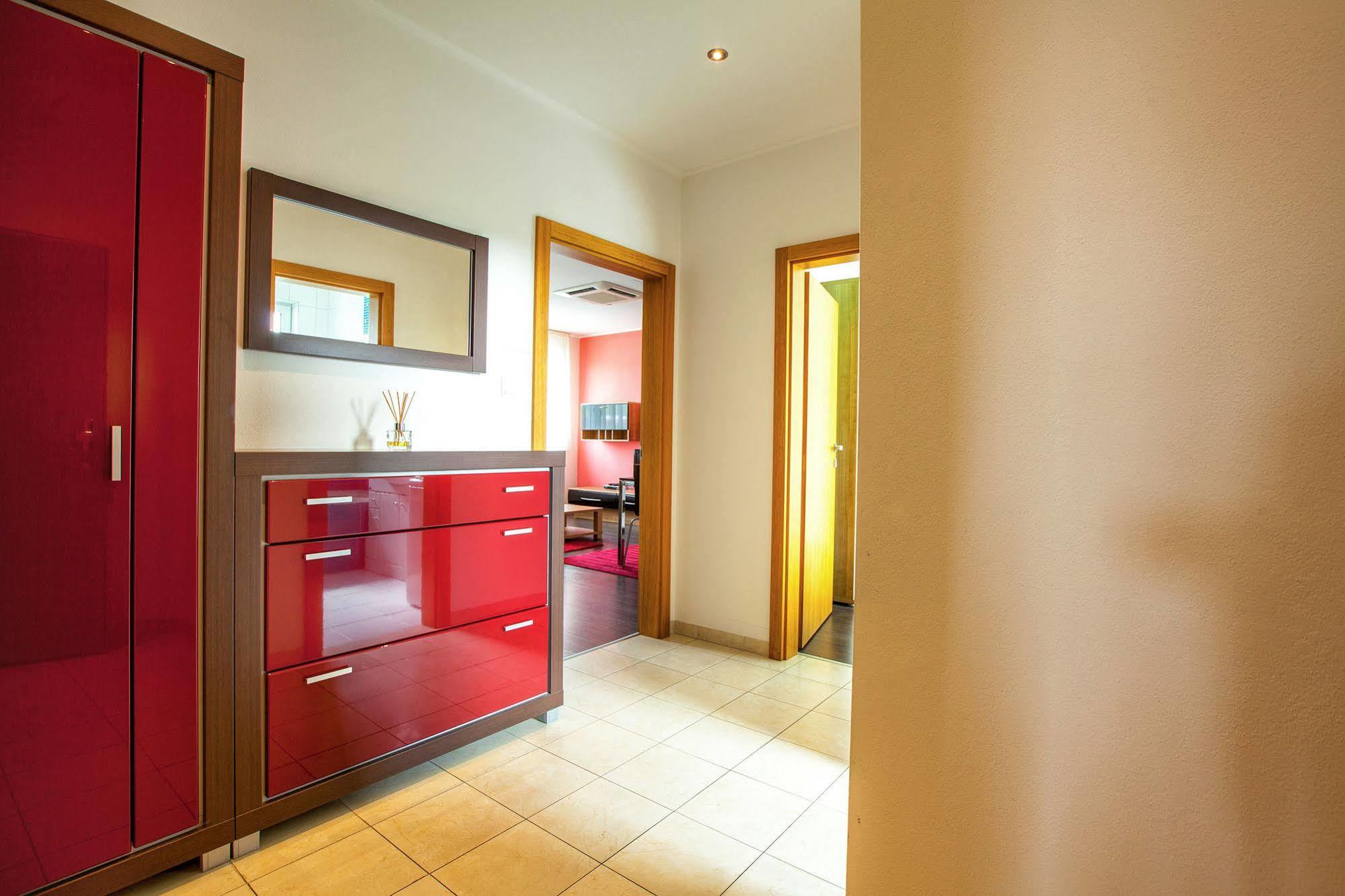 Fine Restaurant & Apartments Malacky Bagian luar foto