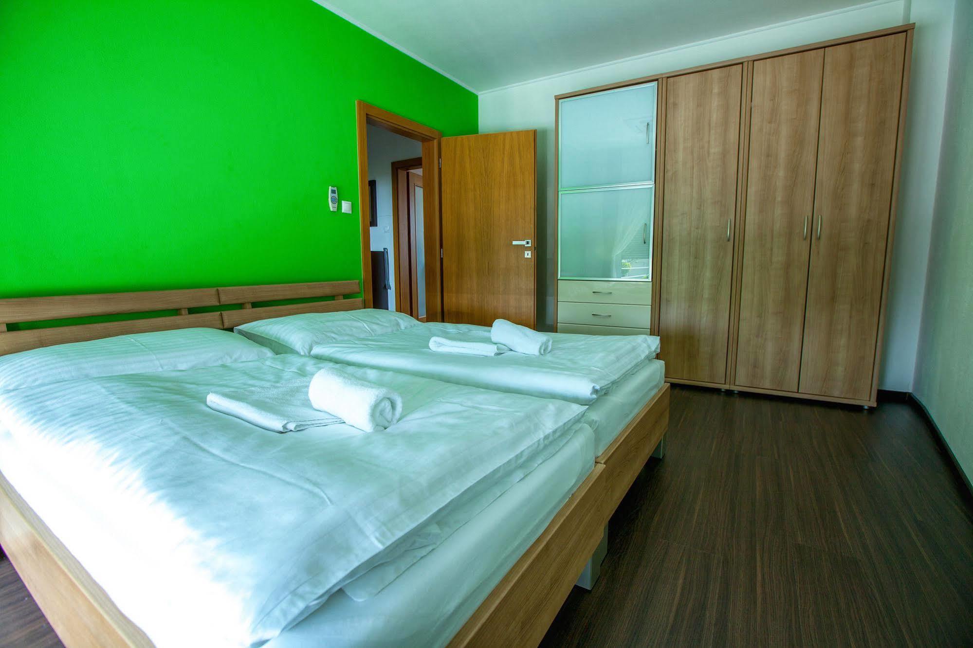 Fine Restaurant & Apartments Malacky Bagian luar foto